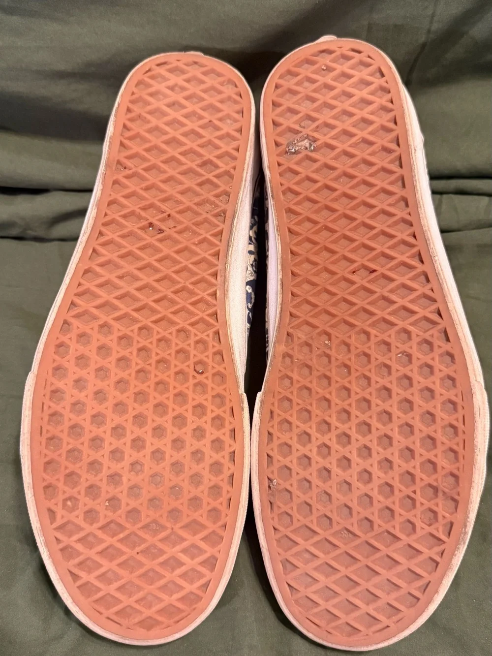 Vans low top